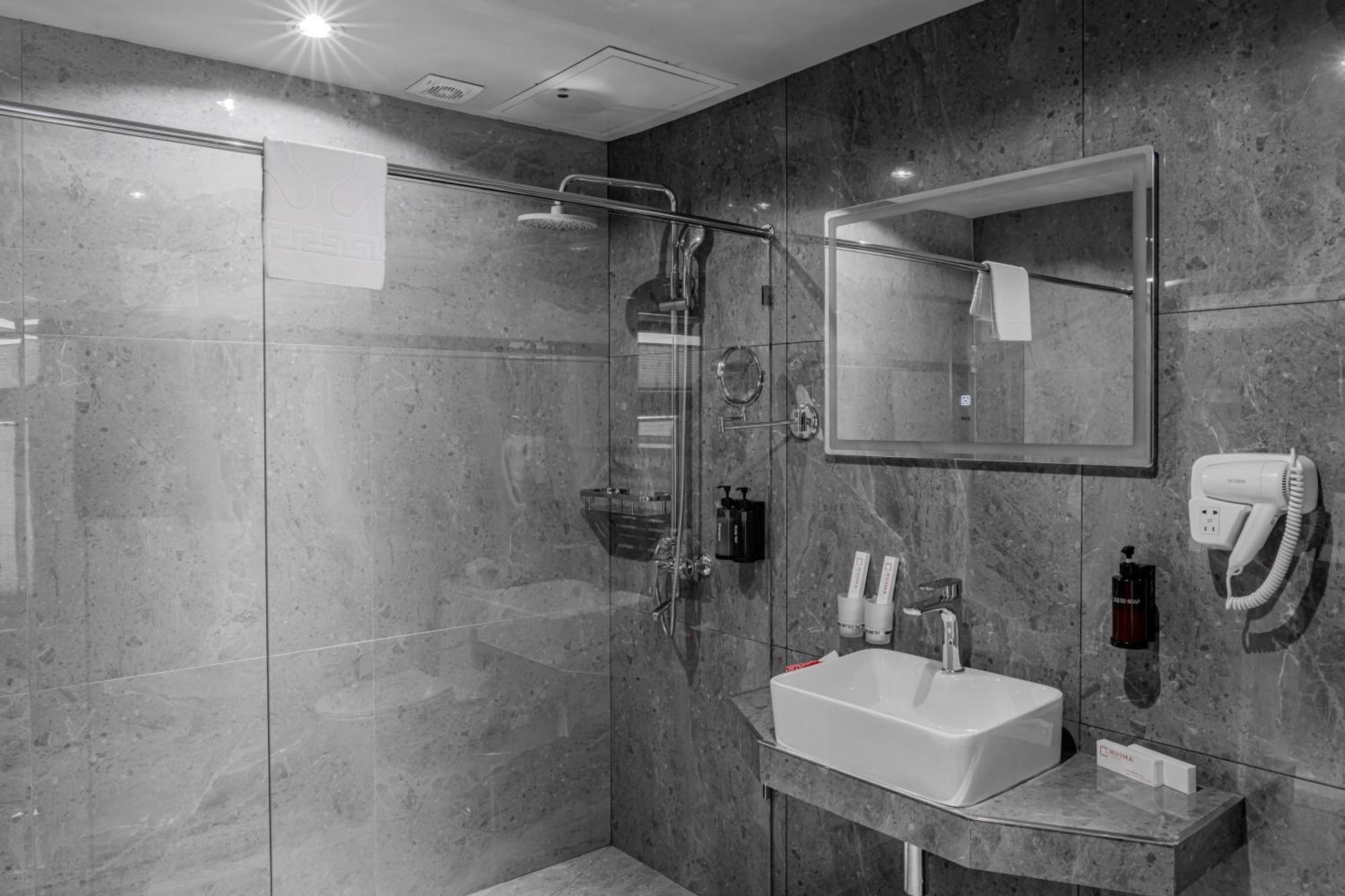 Husma Hotel & Spa Tashkent Exterior foto